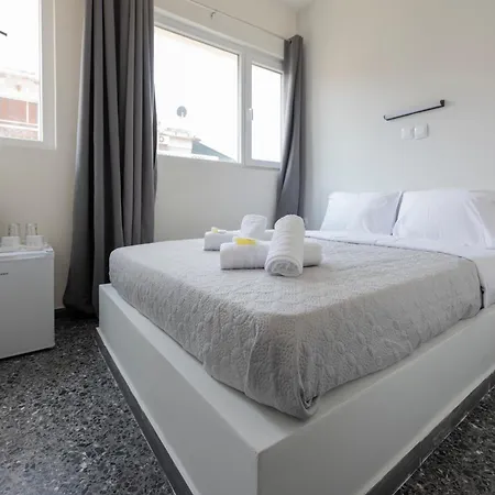Liberal Mini Rooms & Suites Athens Exterior photo