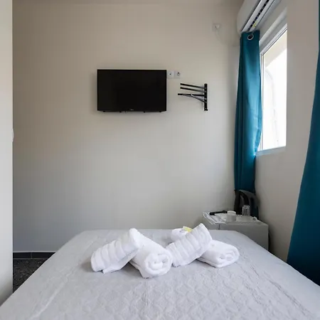 Liberal Mini Rooms & Suites Athens Exterior photo