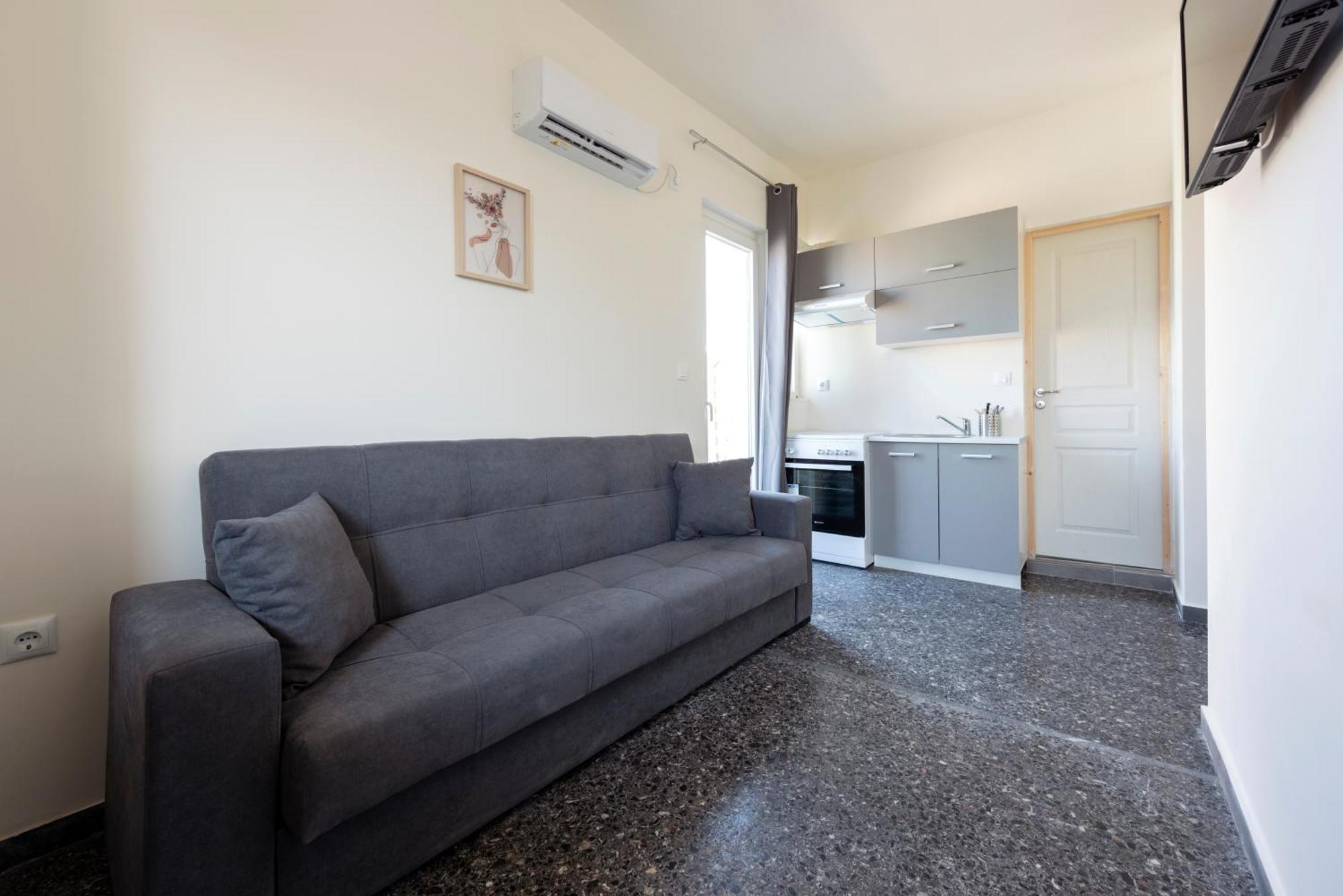 Liberal Mini & Apartment
